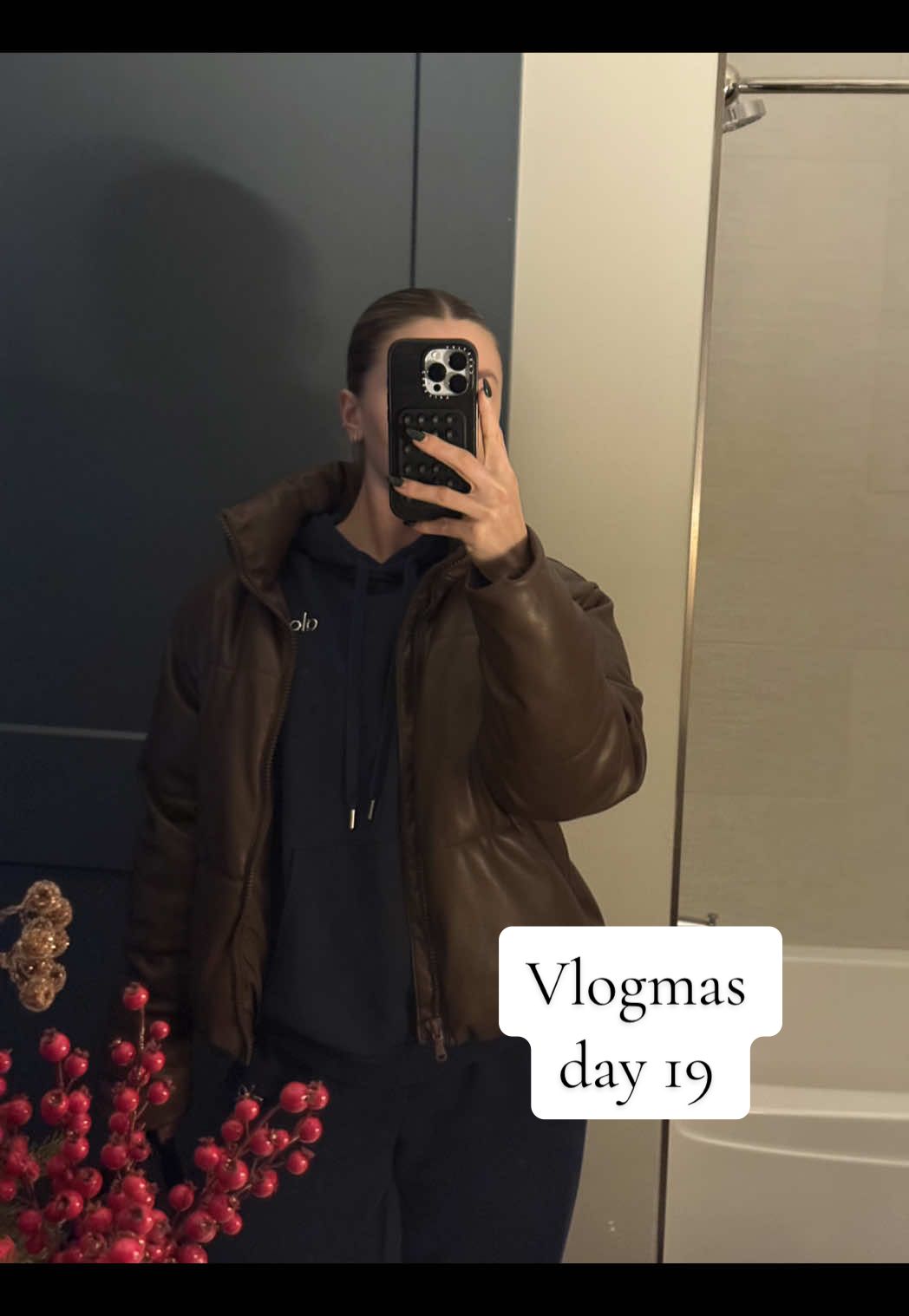 Favorite things party for Vlogmas day 19 🎁 @sephora @Kérastase @Peter Thomas Roth Labs @shisedobeautyinstruments @Charlotte Tilbury @rhode skin  #dailyvlog #dailyvlog 