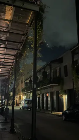 A night in the Quarter #neworleanslife #frenchquarter #nola #neworleans #ambiance 