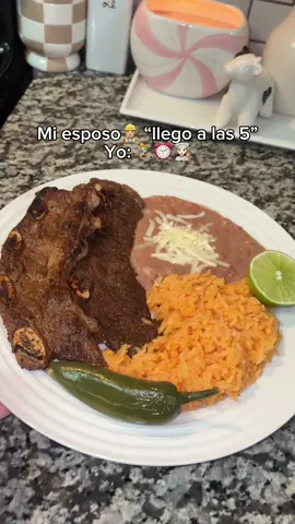 Tablitas Marinadas con arroz y frijoles 🍽️😋 ( made in under 30 minutes) #recetasmexicanas #ideasdecomida #cooking #trend #kathyoortiz 
