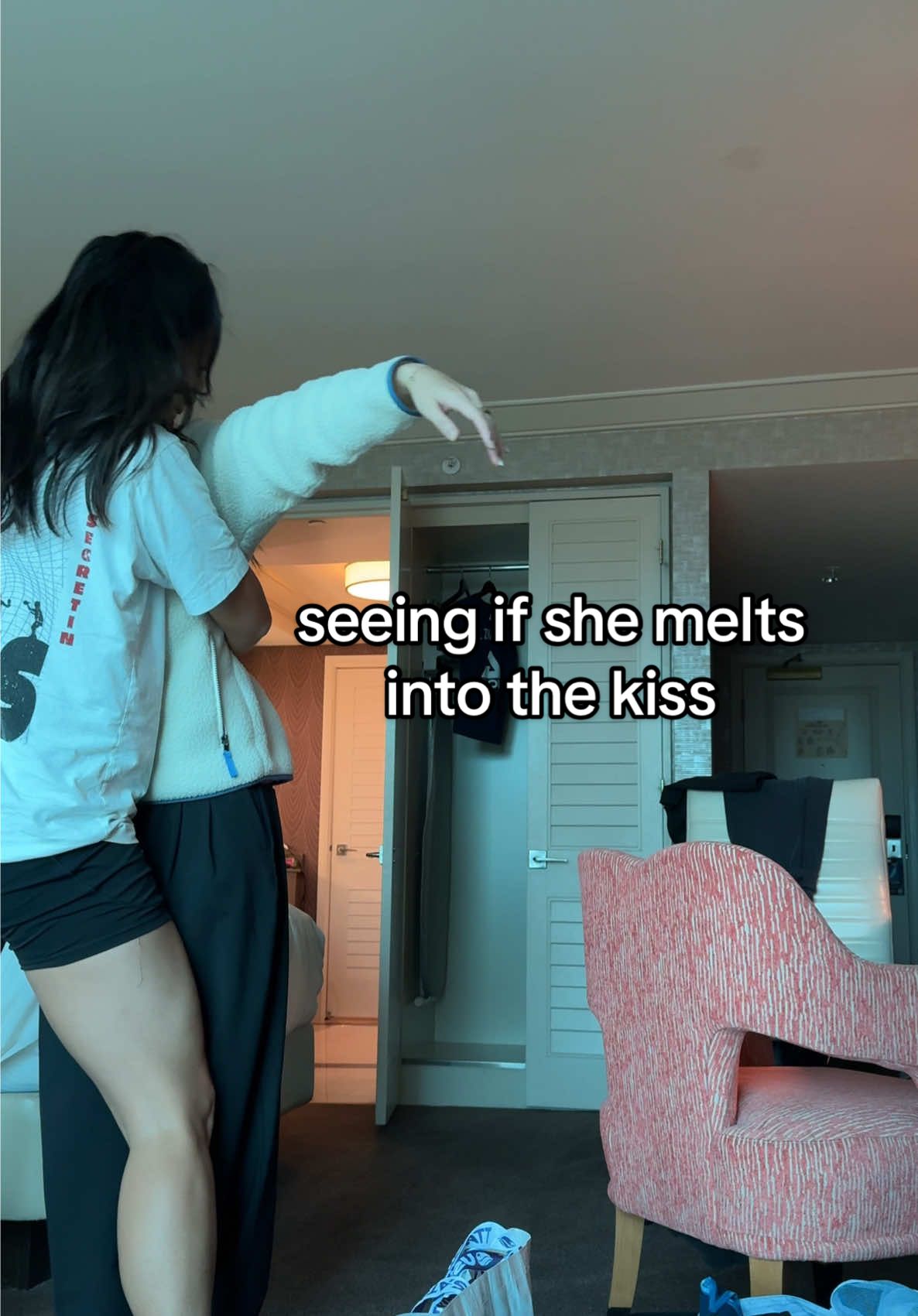 if anyone has advice on further instructions please lmk #wlw #meltsintokiss #wlwcouple #funny #challengegonewrong @Lily <3 