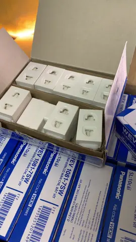 Ổ cắm đơn có màn che WEV-1081-7SW Panasonic chính hãng #tiktok #xuhuong # cửa hàng điện nước - Bắc ninh.