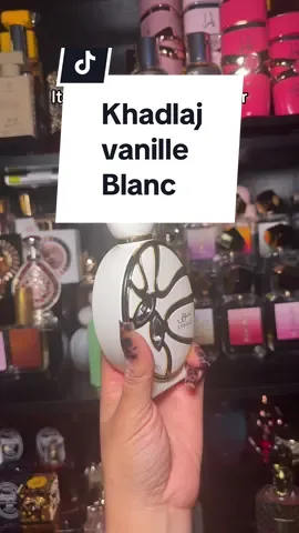 Khadlaj Vanille Blanc Top Notes Vanilla, Powdered Sugar, Apple Middle Notes Amber, White Florals, Cashmere Base Notes Sandalwood, Benzoin, Vanill