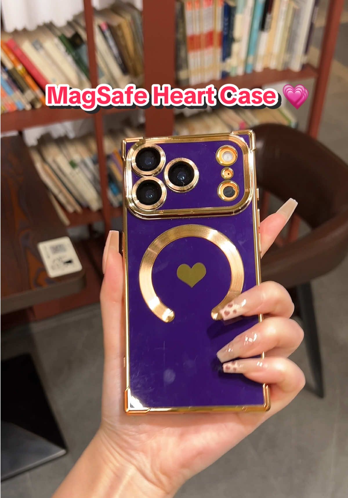 MagSafe Heart Case 💗 Who knows the joy of a magnetic phone case! Adsorbs in 1 second, say goodbye to the trouble of prying off the case. Just put it on the magnetic stand when going out#TikTokShopBlackFriday #iphone17 #phonecase #fellascase #0253