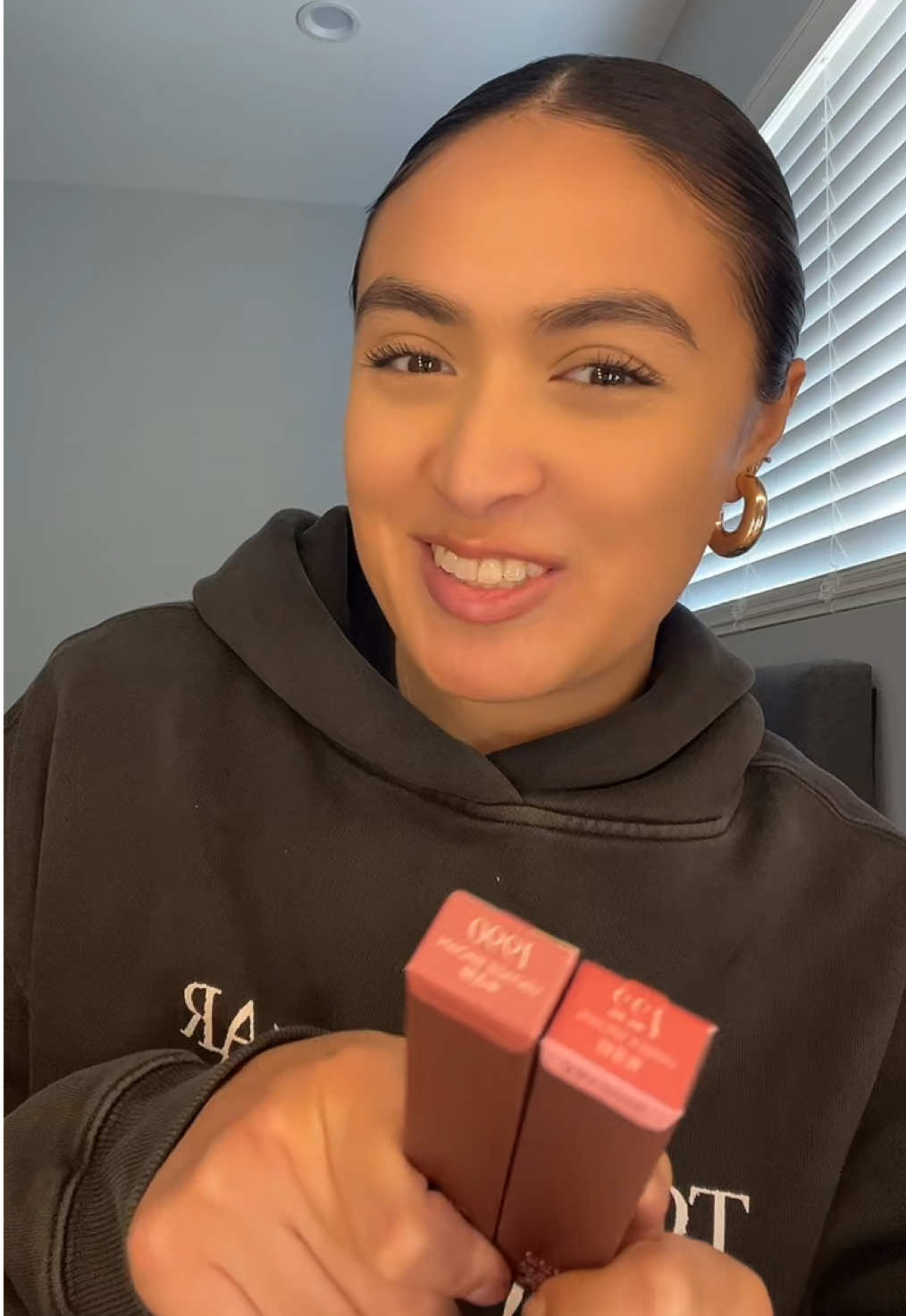 my new fav lip combo🤭 thanks to @JOOCYEE US 🫶🏽 also just realized omg is it pronounced like juicy??? either way, LOVE! #lipcombo #JOOCYEE #fypシ 