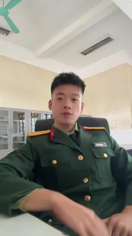 Thiệp hồng ghi Đinh Quang Tún 🤔 Tôi là Đinh Quang Tiến mà. #fyp#hocquansu #xuhuong #viralvideo #trending 