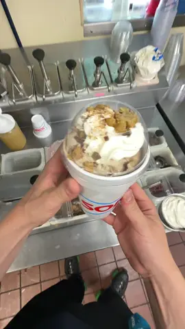 Reese’s cookie dough blast with  chocolate caramel and peanut butter #fyp #satisfying #icecream #foryoupage #sonicdrivein 