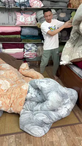 Chăn lông thỏ đại hàn nhập khẩu  âm độ #kenh2review #chanlongtho #chăn #fyp #banhangtiktokshop Hết khuyến mãi giá sẽ thay đổi 