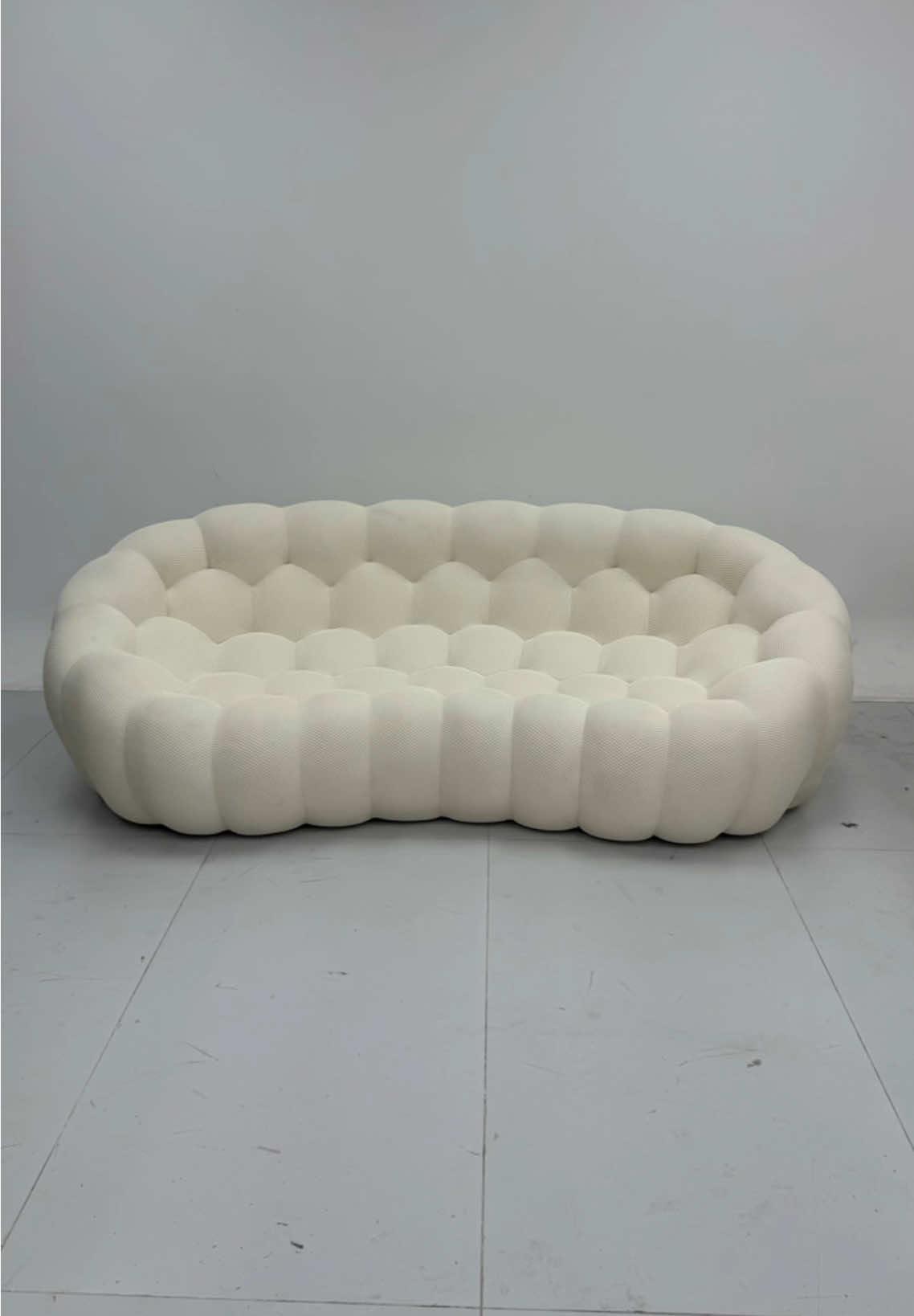 The design of this sofa is so eye-catching, isn't it? We customize furniture based	 on your need Elegant and high quality furniture+86 13690236048#FoshanFurnitureSourceFactory#LivingRoomSofa #HighendCustomizedFurniture#VillaFurniture #villasofa#onestopliving
