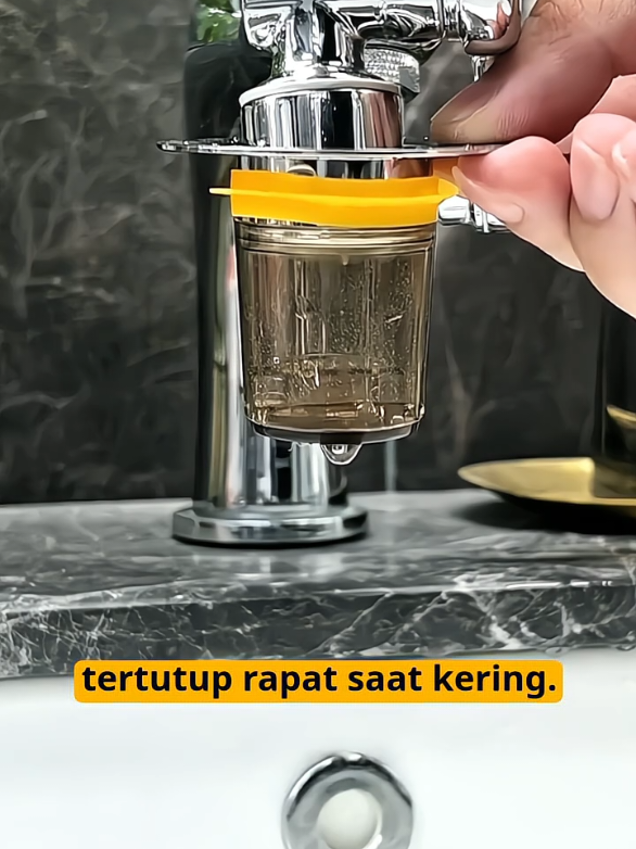 Banyak orang gak tahu, penutup flip floor drain lama yang gak enak dipakai itu sebenarnya bisa dicabut #FloorDrain #TipsRumah #RenovasiKecil #perlengkapanrumah 