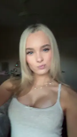 😘🤗😚