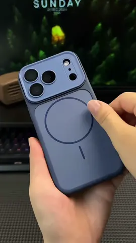 Simple magnetic shockproof phone case with full lens protection#3c #iphonecase #iphone17promax #iphone17pro #iphone17 