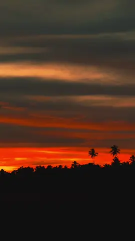 අද ඊයේ වගේ සෙනෙහේ මට ඔබේ රැඳිලා තියේ හදවතේ...!🥹❤️‍🩹| Background වීඩියෝ හොයන ඔයාටමයි ලස්සන ළමයෝ මේ video එක.!#tharuupage #backgroundvideo #quotes #sinhalaquotes #creatorsearchinsights 