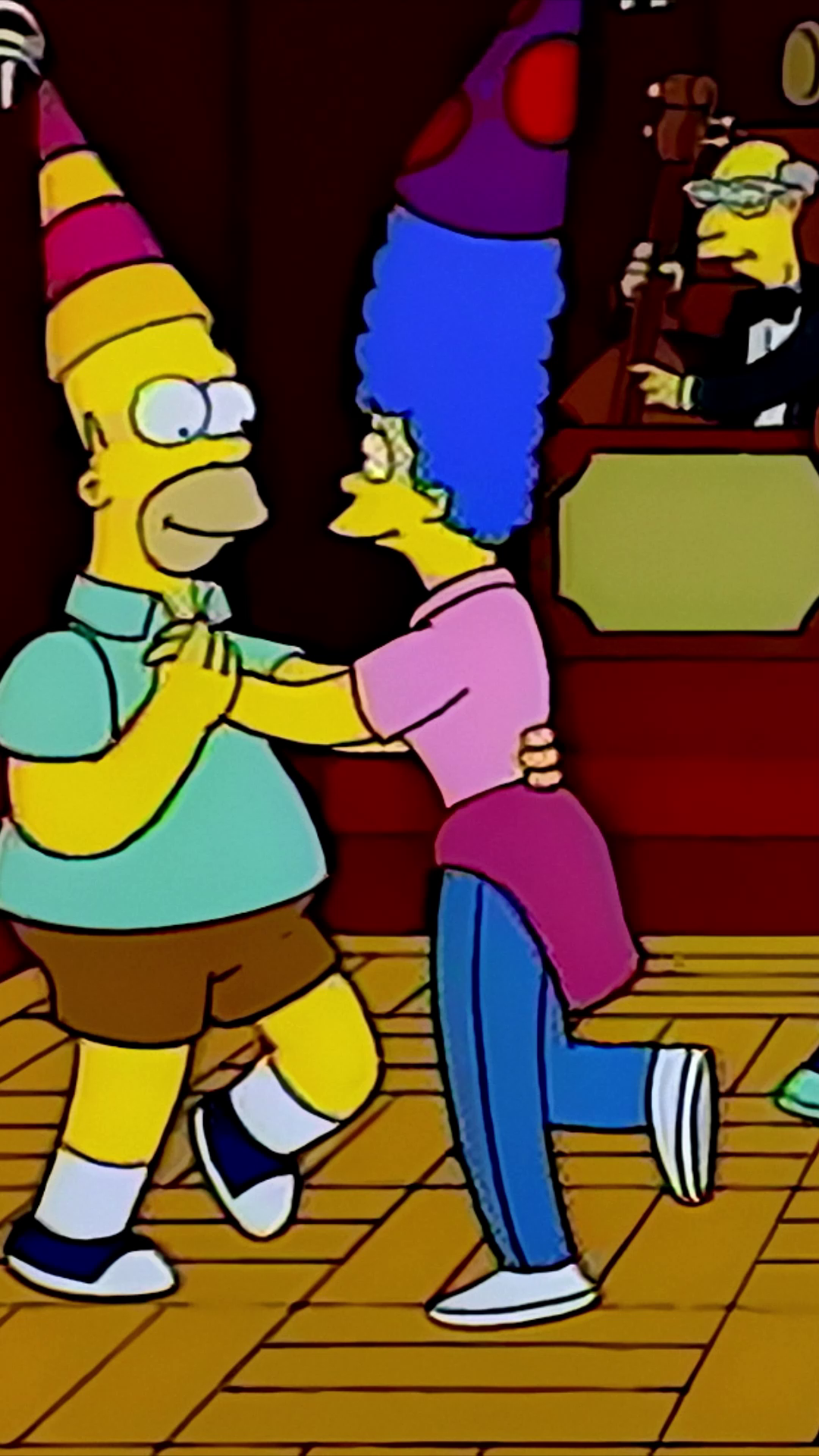 Here’s to a New Year’s Eve party so fun you’ll want to do it again and again (and again). Stream #TheSimpsons on Disney+!