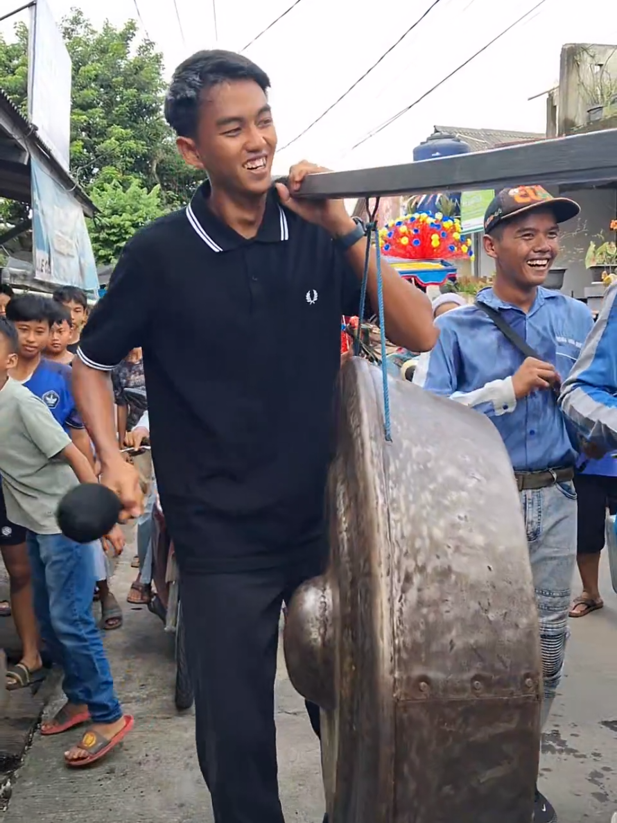 Detik2 kakang bawa goong #pusakamuda #kakangrudianto #persibbandung #persibofficial #bandung 