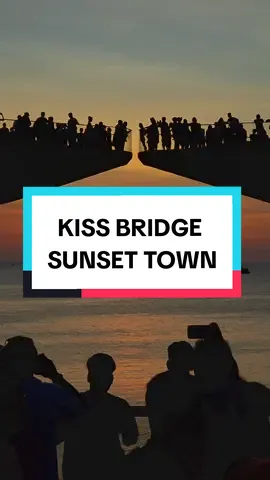 R.ev.iew chỗ ngắm hoàng hôn này: Cầu Hôn, Sunset Town, Phu Quoc #PhuQuocIsland #redrivertours #phuquoc #KissBridge #SunsetTown 