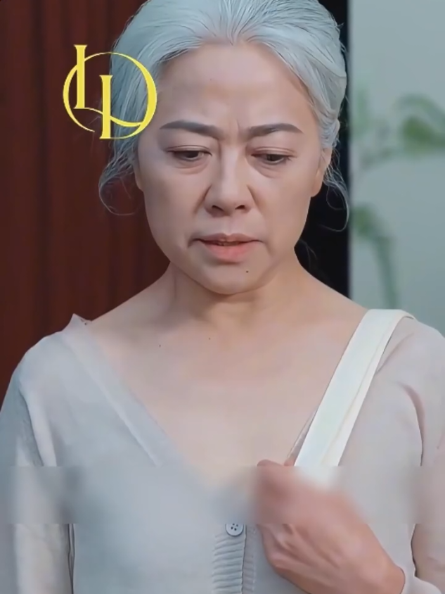 #เทรนด์วันนี้ #ep1 หญิงมหาเศรษฐีปลอมยากจน ทดสอบลูกตลอด30ปี ออกจากบ้านเผยตัวตนทำให้ทุกคนเสยใจ #กดติดตาม  และ #กดไลค์เป็นกําลังใจให้กันด้วยนะคะ 