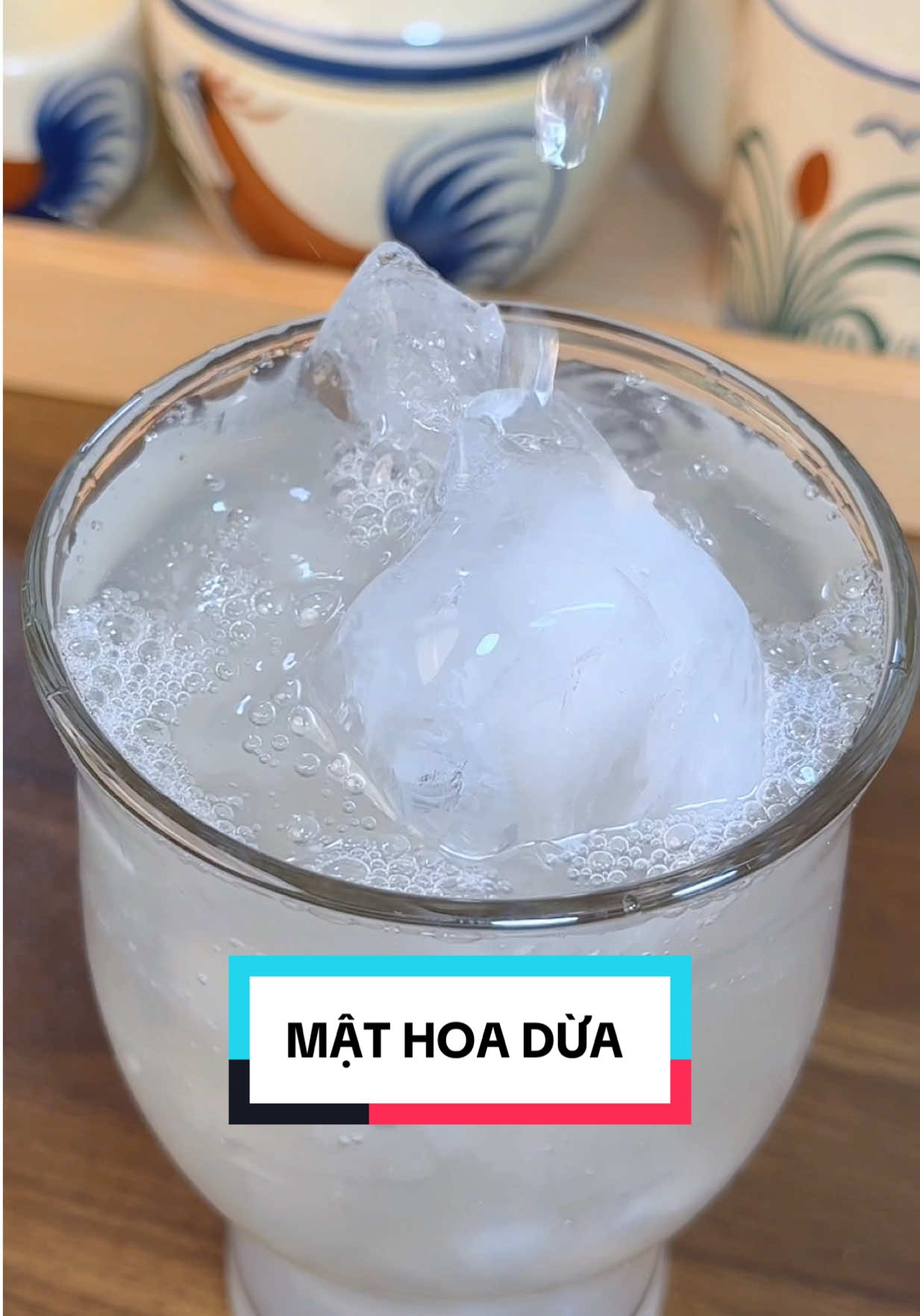 Uống ngon thơm mát#ốcnè #mậthoadua #nướcdừa #tết #giảikhát 