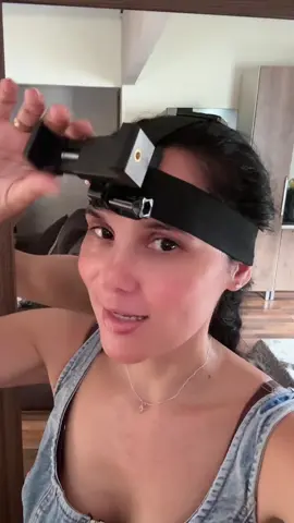Suporte de cabeça para celular! Seus vídeos de cara nova kkk #suporteparacelular #suportedecabeca #videosdidaticos #tiktiokshop 
