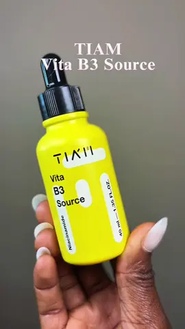 Vita B3 Source Helps balance oil, smooth skin texture, and reduce the appearance of dark spots and pores. Lightweight, fast-absorbing, and leaves the skin with a natural glow.@TIAM_official  #vitab3source #tiam #darkspots #ugc 