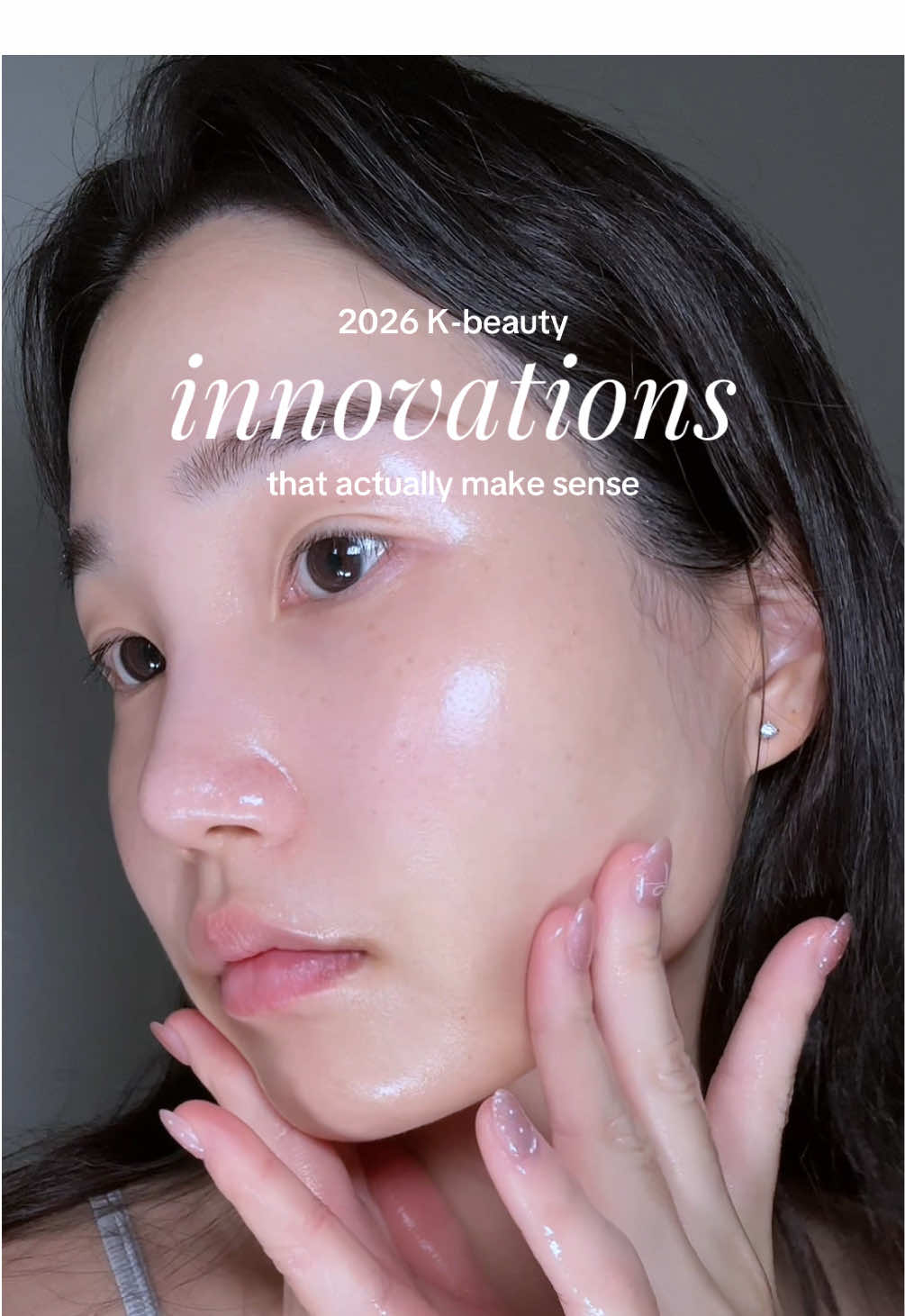 I think K-beauty is living in 2050 I just can’t prove it 🤔 product: @Abib Cosmetics Lifting Collagen Wrapping Mask Jericho Rose Film @Dr.Althea US Aqua Marine Jelly Mist (ad) @medicube global Deep Vita C Capsule Cream #koreanskincare #skincaretrends #glowingskin #dralthea #facemist 