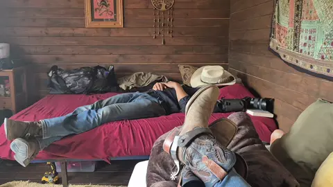 Bunk house vibes after a long day on the dusty trail 🤠  #WesternRiding #WesternLifestyle #cowboy #RanchLife 