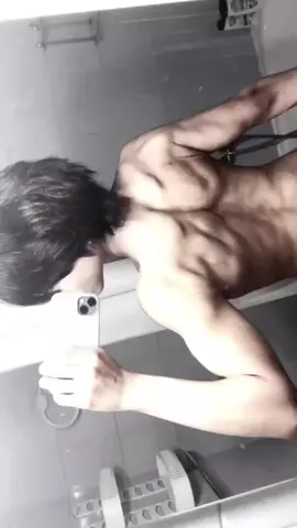 hola #fyp #emo #emoboy #physique #españa 