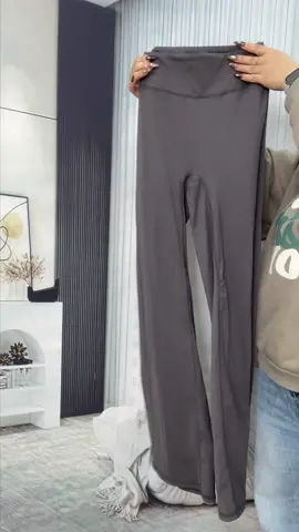 New Women's Fashionable Sporty Straight Leg Pants - Slimming Casual Wide-Leg Yoga Running Fitness Pants, All Seasons Sports Bottoms#tiktokshopholidayhaul #spotlightfinds #christmas #gif#sportypants #straightlegpants #widelegpants #yogapants #runningpants #fitnesspants #slimmingpants #womensactivewear #allseasonswear #sportswear #casualactive #gymwear #athleticpants #fashionactive #newarrival