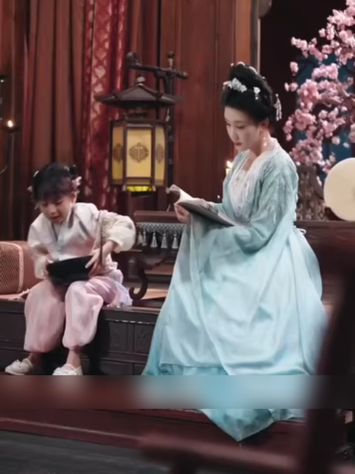 #1 #xuhuong #longvideo #longvideos #review #reviewphim #reviewphimhay #mereview #mereviewphim #phimngontinh #khophimngontinh #phimtrungquoc #daophimtrung #fyp #foryou