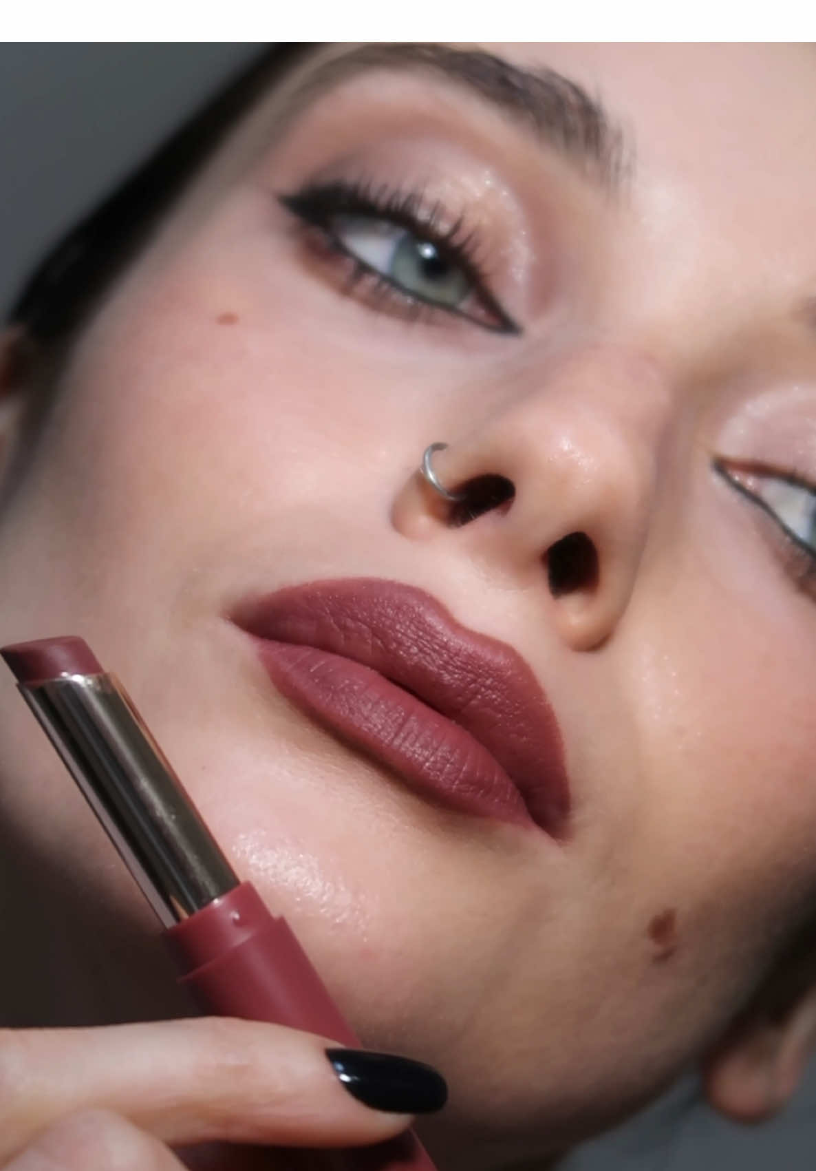 How to find your perfect shade 💄✨ Let’s pick a random new Morphe Matte lipstick! Girls, a simple change in lip color can completely transform your look. Trust me, the right shade makes all the difference! You can find much more information about various looks and different makeup tips on Epica Beauty. ❤️ #mattelipstick #lipswatch #makeupfun #BeautyTips #lipstick  Keywords: matte lipstick, lipstick, Morphe, matte lipstick tutorial 2026, Morphe lip swatches, how to apply matte lipstick, best matte lip shades, lip makeup ideas, makeup kit favorites, long-lasting lip color.