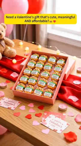 These motivational mini burger figures are the perfect non-candy Valentine’s gift for class or office exchanges. #valentinesdaygift#burger#minifigure#emotionalsupport#giftexchange 
