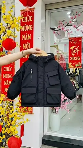 Áo khoác lót lông dày ấm cho bé trai bé gái. Vải tráng bạc cản gió chống nước.size 15-42kg#aokhoac #thoitrang #xuhuong #tet #duoctaitro 