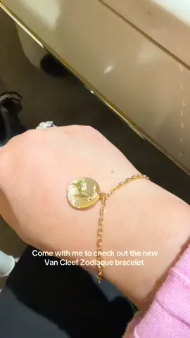The newly launched Van Cleef & Arpels Zodiaque bracelet. They have had the pendant for a long time, but they just launched the bracelet a few days ago! It’s beautiful and pretty weighty too. #vancleef #vancleefbracelet #vancleefzodiaque
