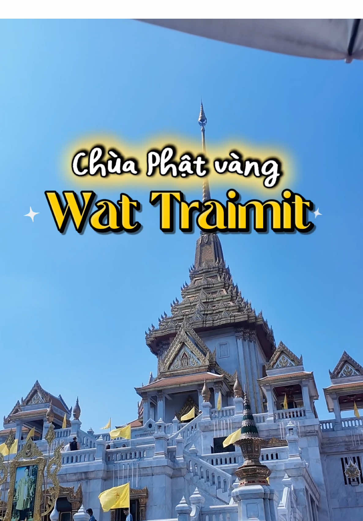 Một ngôi chùa có bức tượng Phật bằng vàng nguyên khối nặng 5,5 tấn nằm ngay khu Chinatown Bangkok 🇹🇭 #dulichbangkok #localvibes #dulichthailan #chinatownbangkok #bangkokhiddenplaces 
