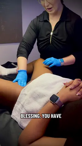 ✨Brazilian Wax Aftercare Matters✨ ❕❕Your wax doesn’t end when you leave the room! Proper aftercare helps prevent ingrown hairs, irritation, and dark spots—keeping your skin smooth, healthy, and glowing. Hydrate, exfoliate gently, avoid heat, and wear loose clothing for the best results. Your skin will thank you 💖 • • • ⬇️⬇️⬇️ Here are my favorite aftercare products to prevent ingrowns and keep your skin healthy + happy!❣️✨ • • • ☑️ @skinscriptrx Clarifying Toner Pads ☑️ @bushbalmpro Ingrown Hair Exfoliating Scrub ☑️ @bushbalmpro Ingrown Hair Post Wax Oil ☑️ @esthemax Intensive Aftercare Jelly Mask (followed immediately after waxing) • • • #brazilianwax #ctesthetician #esthetician #waxing #skincare 