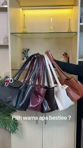 warna coklat kopi masi ya PO bestiee 😍😍 #tas #taswanita #totebag
