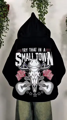 Fly the flag higher 🇺🇸 Try That In A Small Town - Jason Aldean 💯 #jasonaldean #jasonaldeanmusic #jasonaldeanconcert #trythatinasmalltown #countrymusic 