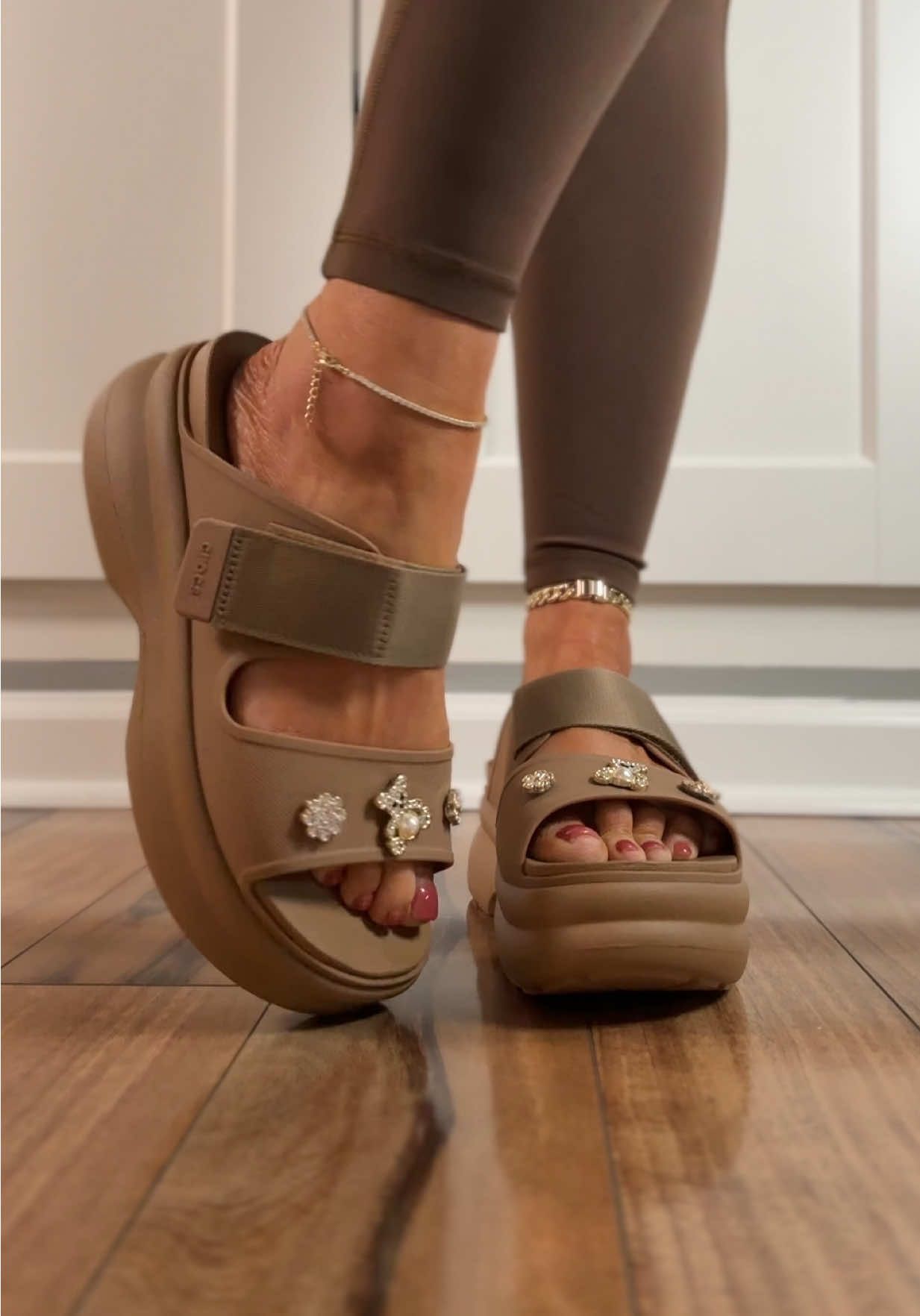 @Crocs Crocs SoHo platform sandals with two straps.  #crocssandals #sandals #womenssandals #crocs #tiktokshopcreatorpicks 