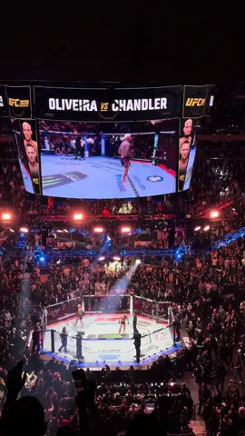 Charles Oliveira vs Michael Chandler, UFC 309.  #UFC #charlesoliveira #mma #fyp #fypシ 