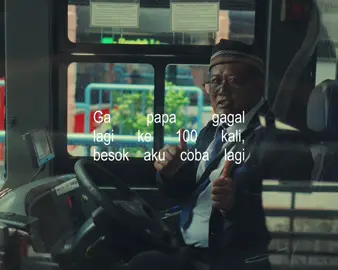 Kalau hari ini belum jadi apa-apa, nggak apa. Masih ada besok. #TelusurKultur #Bertelusur #kemejalokal #kemejailustrasi #karyalndonesia