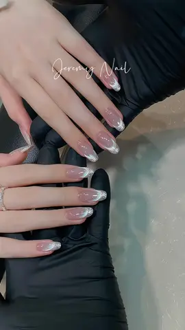 Không đính đá nhưng bling bling vô cùng tận #nailtet #nails #xuhuongnail #nailxinh #viralnails 