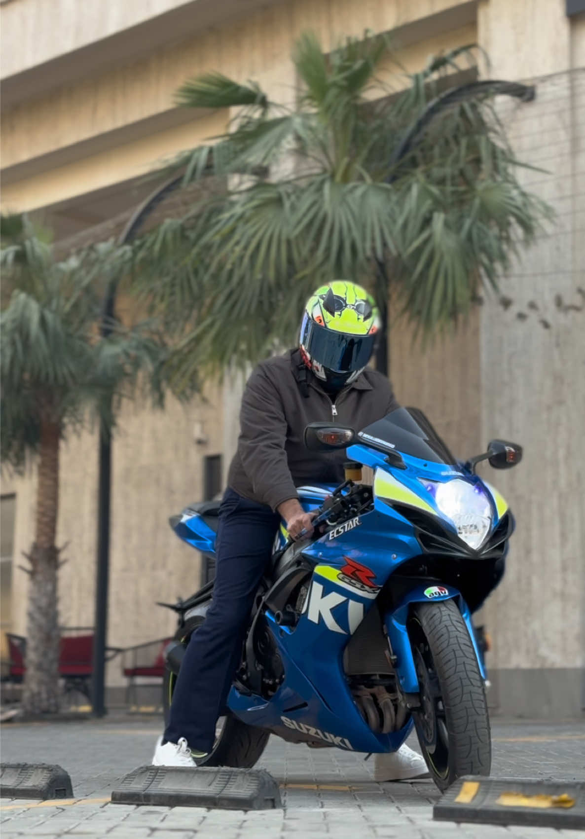 Sunday Morning therapy ✨#heavybike #bike #biker #bikelife #bikers 