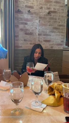 Vlog de mi Oath ceremony 👯🇺🇸 So lucky to have so many amazing people by my side 💫 #oathceremony #Vlog #chitizen #uscitizenship #latinacreator 