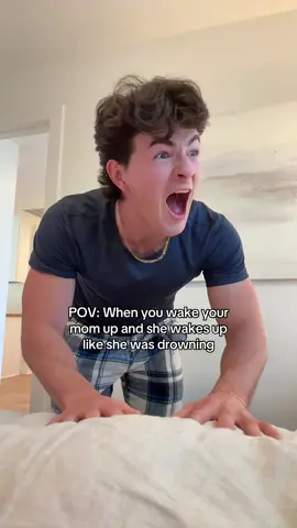 “You scared me!” NO YOU SCARED ME😭