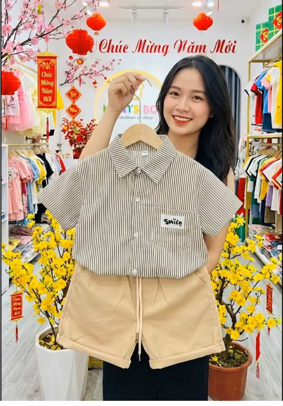 Bộ Quần Áo Sơ Mi Cộc tay bé trai#thoitrang #somi #tet #duoctaitro #xuhuong 