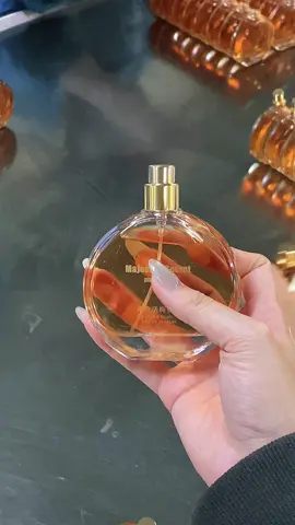 Wher will these lady perfume be shipped to? We are a perfume source factory in China. If you also want to build your perfume brand, message us please. We offer OEM and ODM best service for you🥰#perfume #perfumefactory #perfumertiktok #perfumemanufacturing #chinawholesale 