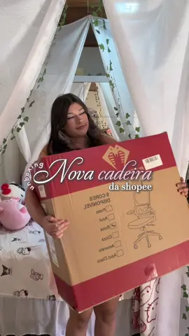 Unboxing da cadeira que eu comprei na shopee! Além de ser belissima ela é super confortavel, to mt feliz serio 😞💗 #shopee #unboxing #comprinhas #cadeira #sanrio 