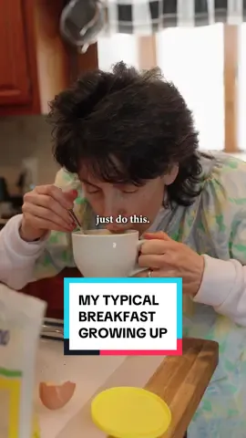 My grandmother and mother cooked this for me as a kid… coffee and the egg. The simplest things stay with you. 🍳☕️ #familybreakfast #breakfast #coffee #egg #cookwithme 