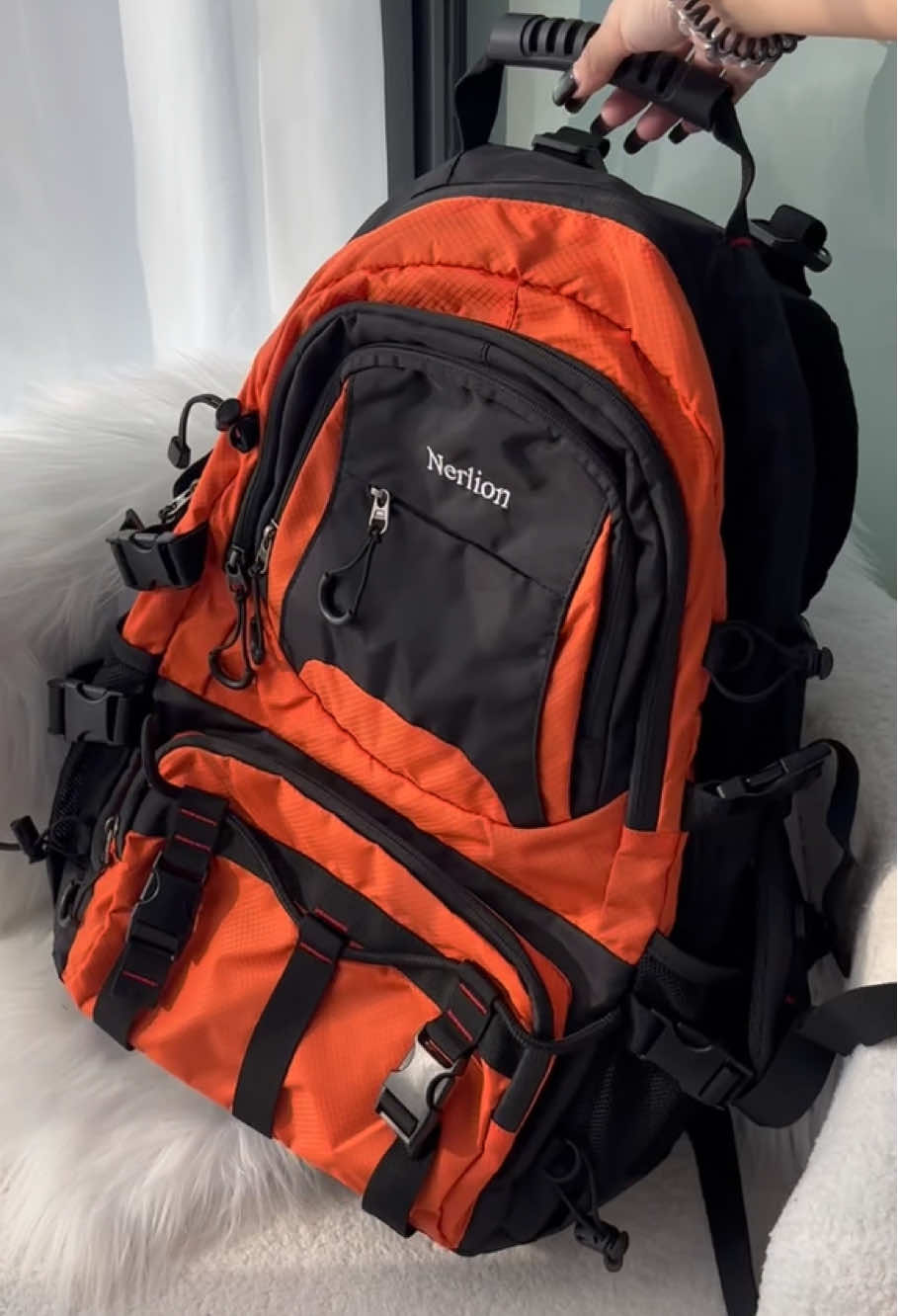 Mochila de qualidade que você percebe em cada detalhe #mochila #mochilasbonitas #mochilaviral #bolsa #bolsafeminina 