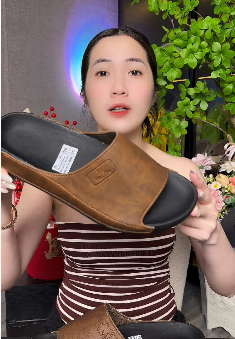 Dép da bò chính hãng Halita khâu đế 