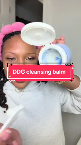 Literally hate to use makeup wipes now 😫#ddgcleansingbalm #makeupremover #cleansingbalm  @ddg Beauty 
